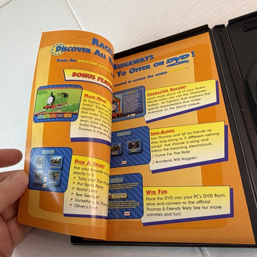 Thomas And Friends Races Rescues And Runaways DVD - Picture 8 of 9